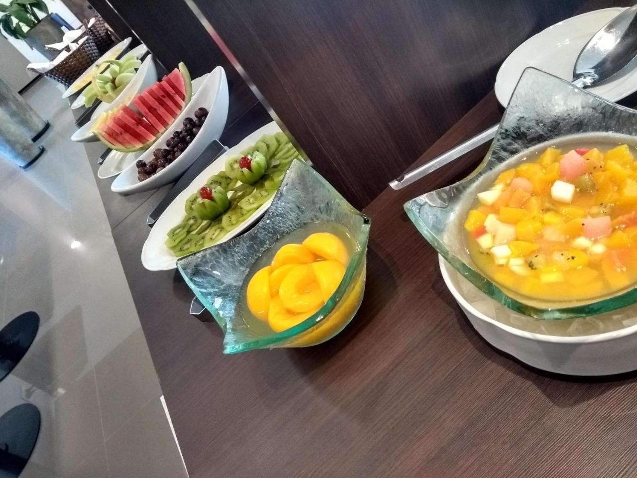 Platinum Casino Hotel